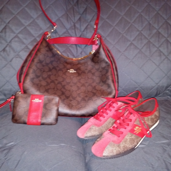 Coach wallet , purse,shoe matching bundle! - Picture 2 of 8